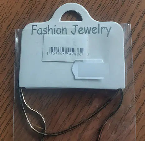 Photo de l’avis officiel: Fashion Jewelry Collier — risque: Risque chimique (A12/02882/23)