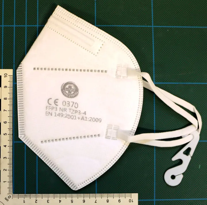 Foto aus der offiziellen Meldung: innivision Medical Filtering Half Mask FFP3NR Partikelfiltermaske — Risiko: Gesundheitsrisiken/Sonstige
