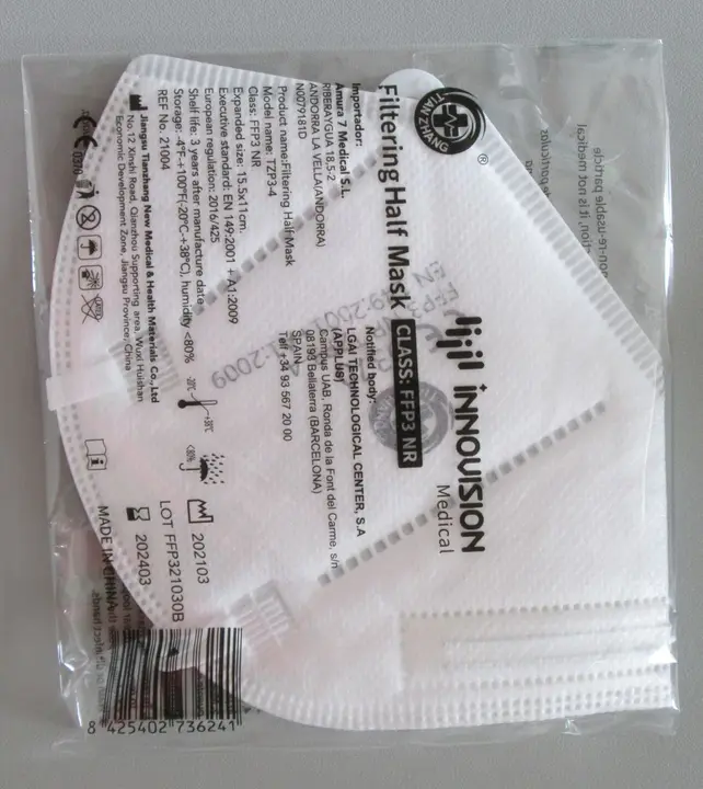 Foto aus der offiziellen Meldung: innivision Medical Filtering Half Mask FFP3NR Partikelfiltermaske — Risiko: Gesundheitsrisiken/Sonstige