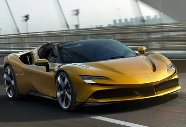 Photo from the official notice: Ferrari Ferrari SF90 Stradale - SF90 Spider passenger car — fire risk