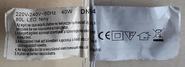 Photo from the official notice: LED FÉNYFÜGGÖNY HÁLÓ lighting chain — electric shock risk