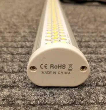 Foto dell’avviso ufficiale: LED Kasvivalaisin 80W/220 lediä (tarvike 4030) Luce a LED — rischio: Scossa elettrica