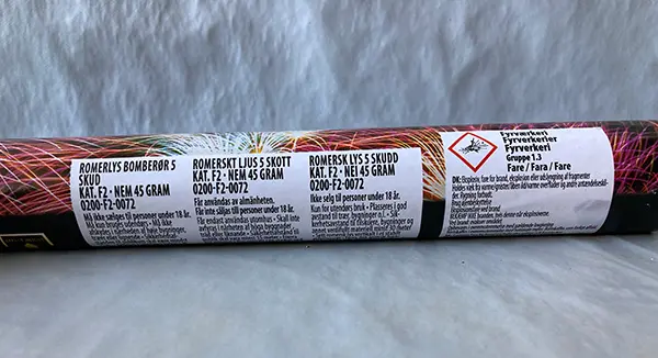 Photo from the official notice: Mega Gigant Black Series IV 7 fireworks — burns & damage to sight risk