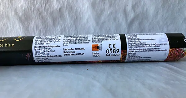 Photo from the official notice: Mega Gigant Black Series IV 7 fireworks — burns & damage to sight risk