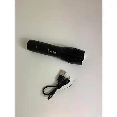 Photo de l’avis officiel: USB focusing flashlight Torche — risque: Risque chimique & Environnement