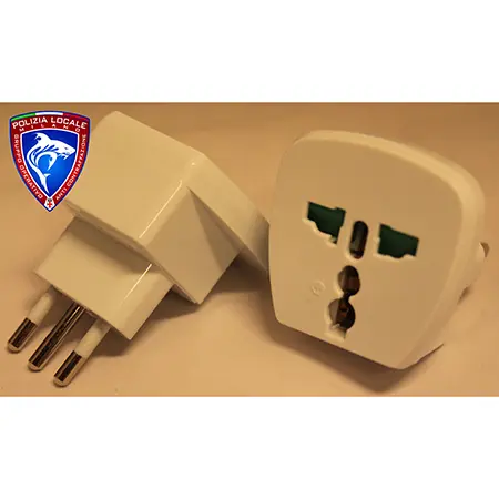 Foto do aviso oficial: Extrastar UNIVERSAL ADAPTER 2P+T Adaptador de viagem — risco: Choque elétrico (A12/00155/24)