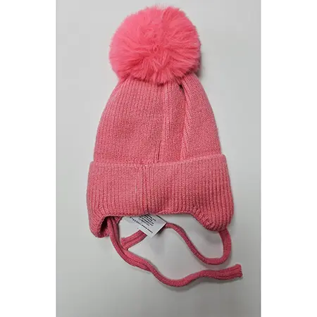 Photo from the official notice: Winter style children's hat — injuries & strangulation risk