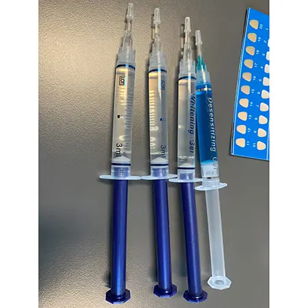 Foto aus der offiziellen Meldung: Dental 360 Advanced teeth whitening system Zahnaufhellungsgel — Risiko: Chemikalie