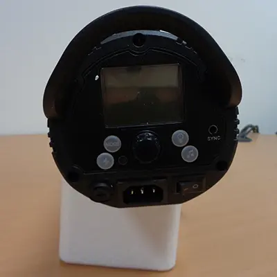 Photo de l’avis officiel: TRIOPO Lampe flash de studio — risque: Choc électrique (A12/00271/24)