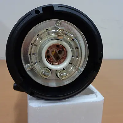 Photo de l’avis officiel: TRIOPO Lampe flash de studio — risque: Choc électrique (A12/00270/24)