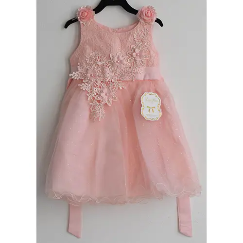 Foto dell’avviso ufficiale: Yan Bin - the best fashion Children's Clothing Abito per bambini — rischio: Ostruzione delle vie aeree