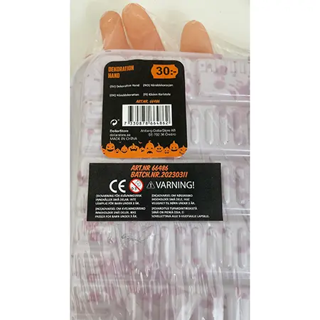 Photo de l’avis officiel: Dollarstore Dekoration Hand Décoration d’Halloween — risque: Risque chimique
