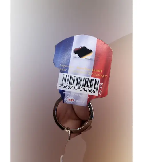 Foto do aviso oficial: NOVA TEXT Colmar Chaveamento com brinquedo macio — risco: Engasgamento