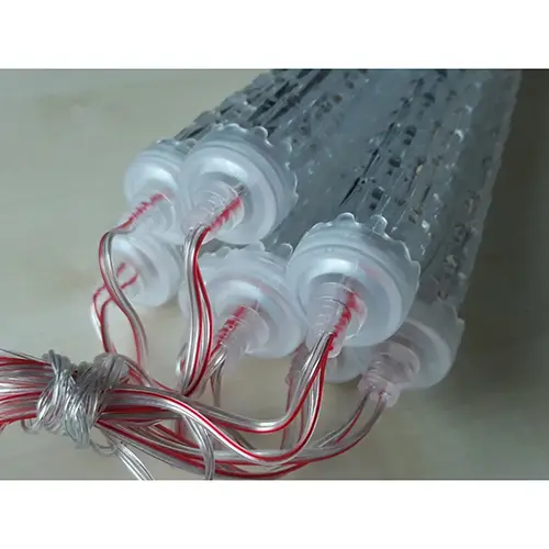 Photo from the official notice: GIRLANDA ŚWIETLANA lighting chain — burns & electric shock risk