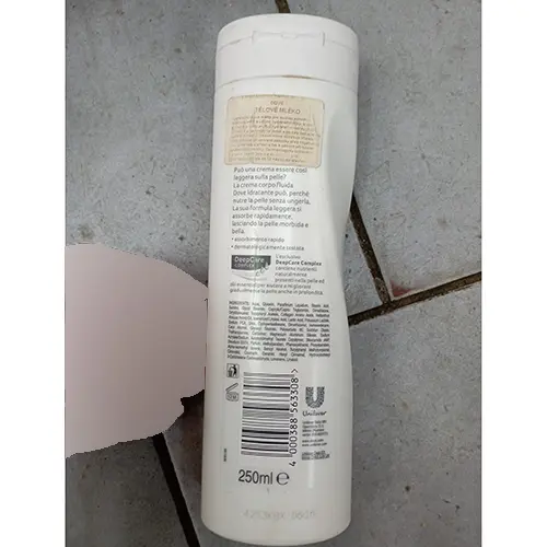 Photo from the official notice: Dove Hydrating body milk - idratante fluida nutriente, rapido absorpción non unge body lotion — chemical risk