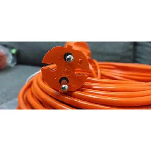 Photo de l’avis officiel: Kraft&amp;Dele Extension cord Rallonge — risque: Choc électrique