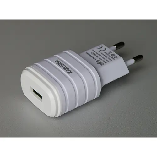 Photo de l’avis officiel: KAKUSIGA SINGLE USB Interface Intelligent Charger Chargeur USB — risque: Choc électrique