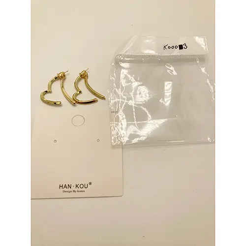 Photo de l’avis officiel: Han Kou Design by Korea Han Kou earrings Boucles — risque: Risque chimique (A12/00912/24)