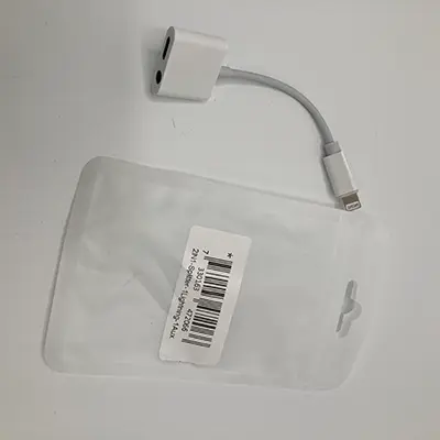 Foto aus der offiziellen Meldung: Kabeladapter — Risiko: Umwelt