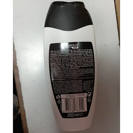 Foto uit de officiële melding: Palmolive SENSITIVE with aloe vera and vitamin E, MEN Douchegel — risico: Chemische risico's