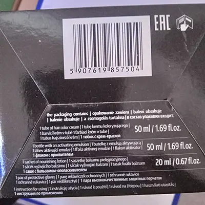Foto uit de officiële melding: Revia N°15 EBONY BLACK HAIR DYE Haarverf — risico: Chemische risico's