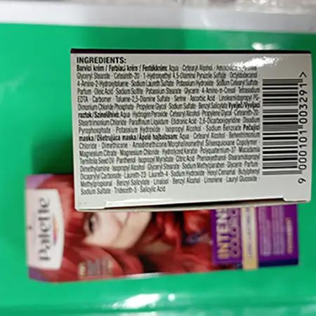Foto aus der offiziellen Meldung: PALETTE Long-lasting and intense color, extra care during Haarfärbemittel — Risiko: Chemikalie