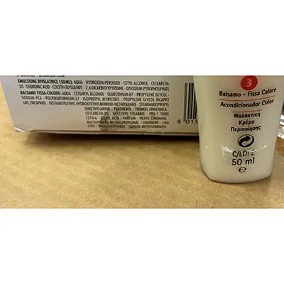 Photo de l’avis officiel: Schwarzkopf Brillance 3 Après-shampooing — risque: Risque chimique