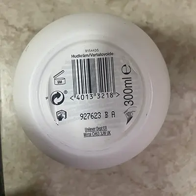 Photo de l’avis officiel: Dove Derma Spa Goodness Crème pour la peau — risque: Risque chimique