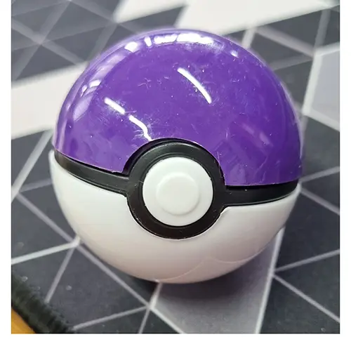 Photo de l’avis officiel: Boule de jouet avec Pokémon — risque: Risque chimique