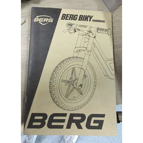 Foto uit de officiële melding: BERG Toys BV Biky cross grey handbrake Loopfiets voor kinderen — risico: Verwonding