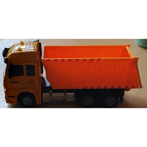 Photo de l’avis officiel: 2-play Construction Truck Camion jouet — risque: Risque chimique & Étouffement