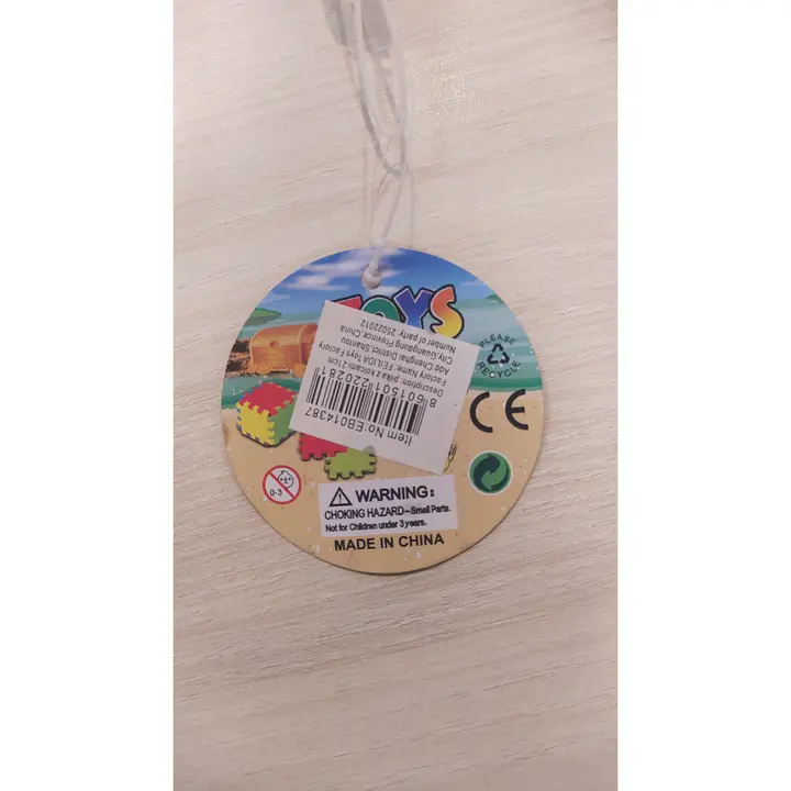 Foto do aviso oficial: Toys 4 All Pilka z kolcami 21 cm Bola de plástico — risco: Químico