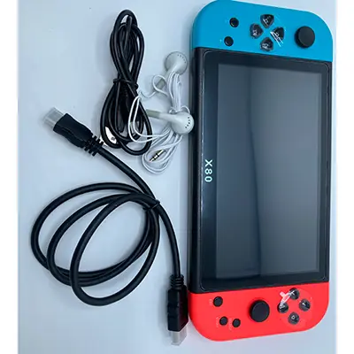 Foto uit de officiële melding: Games console Spelcomputer — risico: Milieu