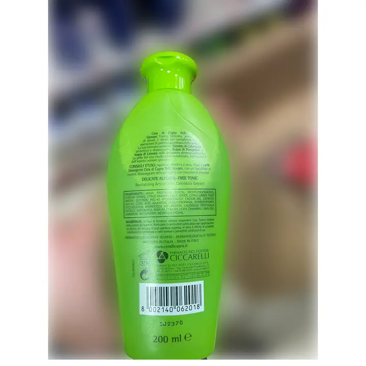 Foto do aviso oficial: CERA DI CUPRA Pelli Giovani - Tonico delicato Tónico para a pele — risco: Químico