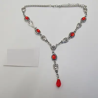 Foto do aviso oficial: Fashion Jewelry Colar — risco: Químico (A12/01566/24)