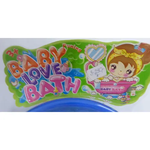 Foto uit de officiële melding: Funing Baby Love Bath Plastic pop — risico: Chemische risico's