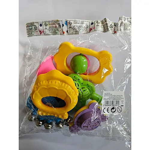 Photo de l’avis officiel: Ensemble de jouets Rattle — risque: Étouffement
