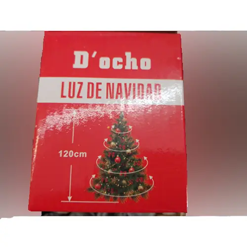Photo from the official notice: D'OCHO LUZ DE NAVIDAD 140 LED LUZ AMARILLO lighting chain — burns & fire risk
