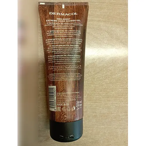 Foto aus der offiziellen Meldung: DERMACOL MEN AGENT EXTREME CLEAN 3IN1 body-face-hair Duschgel — Risiko: Chemikalie