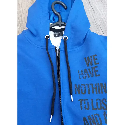Foto uit de officiële melding: RIO BAM BAM Kinderkleding set — risico: Verwonding & Verwurging