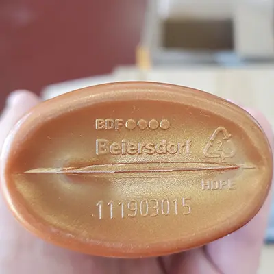 Foto dell’avviso ufficiale: Nivea Latte solare carotene — rischio: Rischio chimico