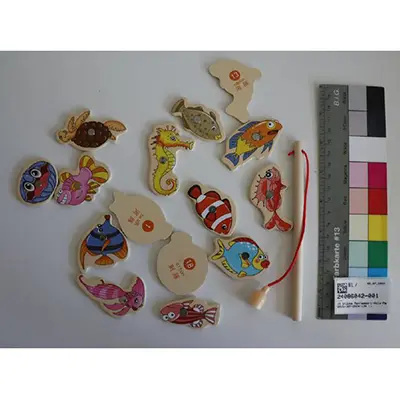 Foto do aviso oficial: Montessori-Holz-Magnet-Angelspiel-Spielzeug Brinquedo de pesca — risco: Engasgamento