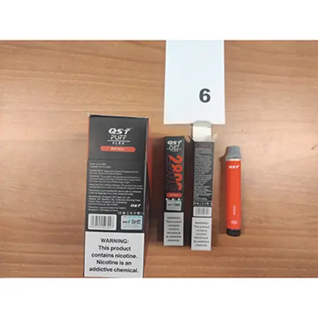 Photo de l’avis officiel: QST® PUFF FLEX 2800 Cigarette électronique jetable — risque: Risque chimique
