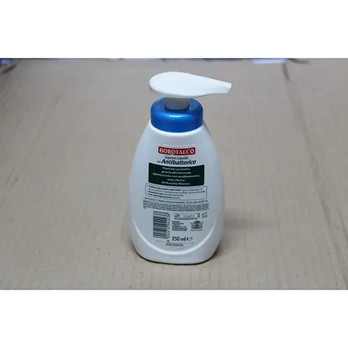 Photo from the official notice: BOROTALCO Igienizzante al muschio bianco con Antibatterico liquid soap — chemical risk