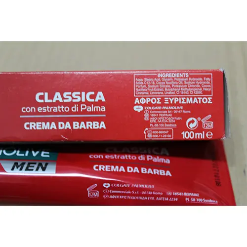 Foto uit de officiële melding: Palmolive Crema da barba classica con estratto di palma Scheercrème — risico: Chemische risico's