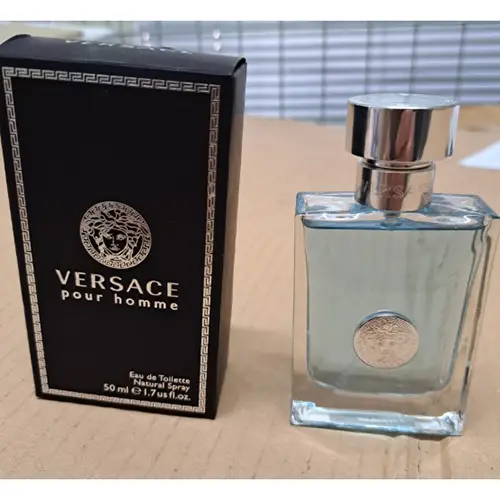 Photo de l’avis officiel: Versace Versace pour homme Eau de toilette — risque: Risque chimique