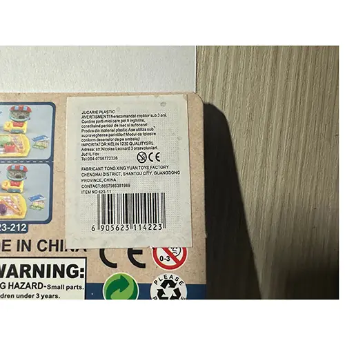 Photo from the official notice: Mini KITCHEN plastic toy set — choking risk