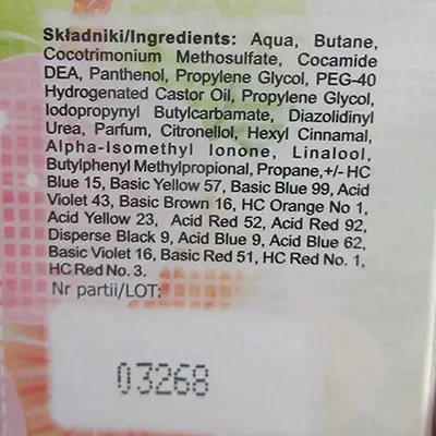 Foto aus der offiziellen Meldung: Wats élysée HAIR COLOR MOUSSE COOL COLORS! Haarfärbemousse — Risiko: Chemikalie (A12/02526/24)