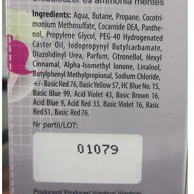 Foto aus der offiziellen Meldung: Wats élysée HAIR COLOR MOUSSE COOL COLORS! Haarfärbemousse — Risiko: Chemikalie (A12/02524/24)
