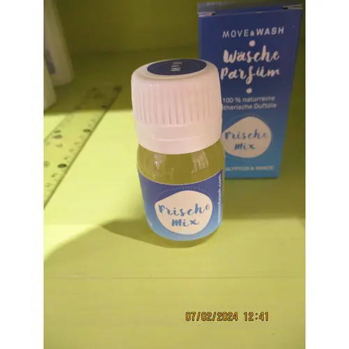 Foto do aviso oficial: Green Movida SL Move&amp;Wash Wäsche Parfüm Frische Mix Lavar perfume — risco: Químico